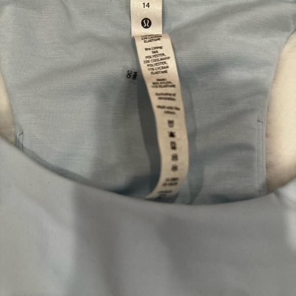Lululemon Athletica Sky Blue Tank Top with built in bra - Picture 2 of 5